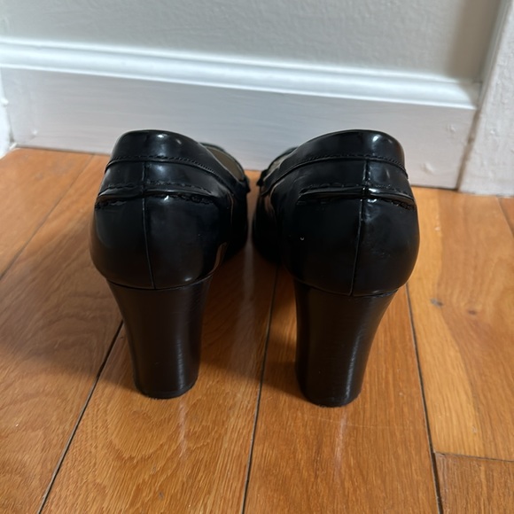 Michael Kors / Women's Shoes - Picture 4 of 5